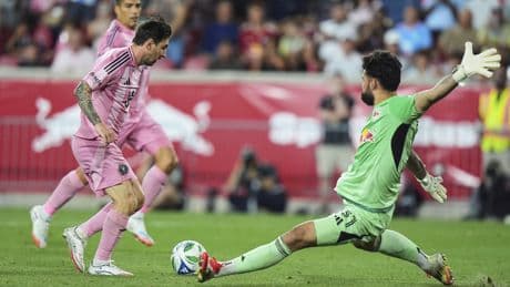 Lionel Messi’s two goals power Miami over Red Bulls in dominant win