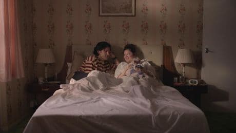 Too Much Reviews: Critics Are Split On Lena Dunham's New Comedy Series