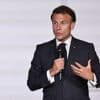 Macron belooft stappen tegen politieke islam in Frankrijk, viseert Moslimbroederschap