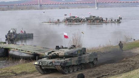 Caccia, tank e mezzo milione di uomini: la Polonia prepara scudo orientale anti Russia