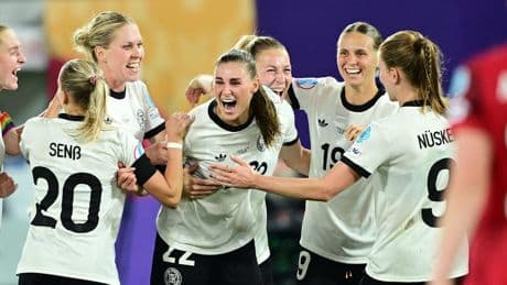 Eine ist sehr überraschend - Zwei DFB-Stars in Traum-Elf der Frauen-EM