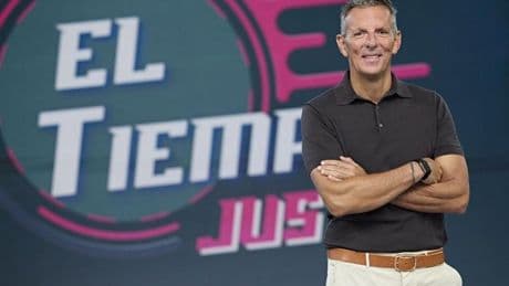 «Espero no tener que entrevistar a ningún político. Es un coñazo»