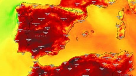 El calor activa este lunes los avisos en más de una treintena de provincias, con máximas de hasta 42ºC