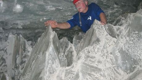 Stunning cave at 'centre of Earth' will kill you within minutes