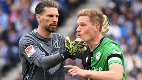 Von Kapitän Zieler - Tolles Abschieds-Geschenk für Halstenberg