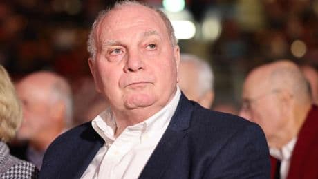 Uli Hoeneß berichtet von angespannter Finanzlage beim FC Bayern