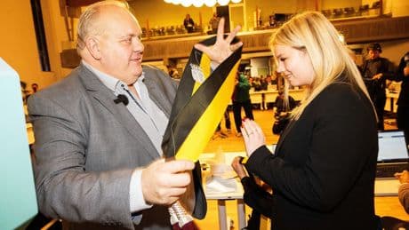 Fraudeonderzoek na grote verkiezingswinst van Vlaams Belang in Ninove, lokale partijtop gearresteerd