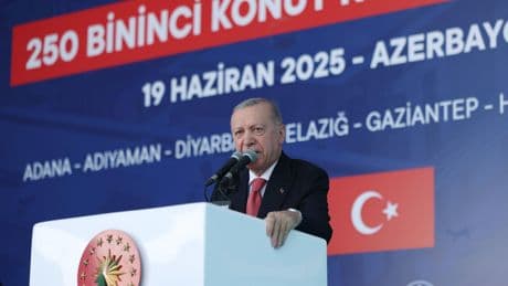 1 yılda 650 bin dedi, 2,5 yılda “hemen hemen yarısı” tamamlandı