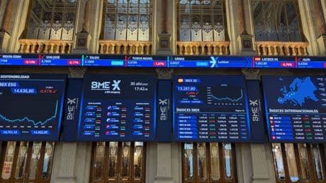 El Ibex encuentra más gasolina para las subidas