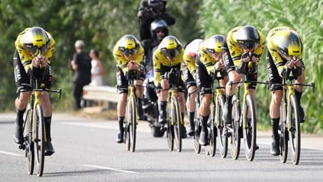 Visma-Lease a Bike vergist zich in de Spaanse tegenwind: ’Ik zie dit niet als fout’