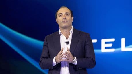 Le plaidoyer des industriels de l’automobile pour faire durer l’hybride au-delà de 2035