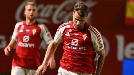 Horario, canal y dónde ver por TV hoy el Intercity - Real Murcia de Primera Federación de fútbol