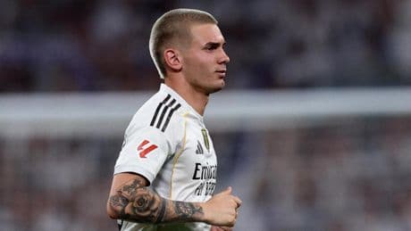 Real Madrid - Marsella, en directo: alineaciones, horario y dónde ver el partido de la Champions League