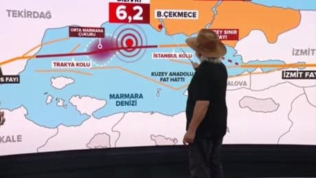 Şener Üşümezsoy en rahat uyuyacağım yer dediği ili açıkladı: '100 yıl kırılmaz'