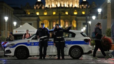 Weil Italiener ihre Strafzettel und Müllgebühren nicht bezahlen, greift Meloni durch