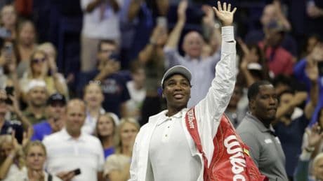 Venus Williams lucha durante dos horas pero cae a sus 45 años ante Muchova
