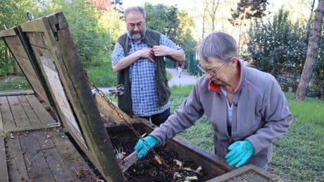 Compost en immeuble : comment les habitants des Lilas ont vaincu leurs peurs