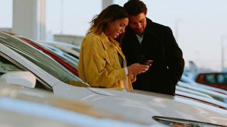 El BBVA triplica los acuerdos con concesionarios para comprar coche a través de su 'app'