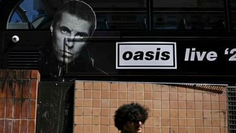 Oasis gedenken Ozzy Osbourne bei Konzert in London