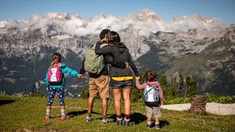 Festival, attività, programmi ad hoc: quando la montagna è a misura di famiglia