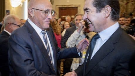 BBVA prevé un ajuste máximo de 2.500 empleos por la fusión con Sabadell