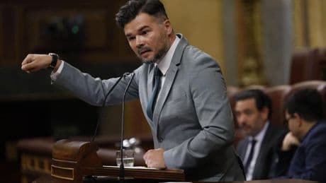 «¿También van a echar de España a Nico Williams?», la irónica pregunta de Rufián a Vox