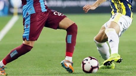 Fenerbahçe-Trabzonspor karşılaşmasının tarihi belli oldu!