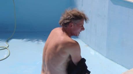 B&B vol liefde: Kim wil nu al een tuigje kopen voor Illya en Frank showt torso aan Ingrid