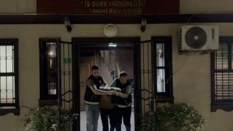41 yıl hapisle aranıyordu; konteynerde yakalandı