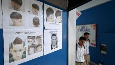 Au Salvador, le régime de Bukele impose des règles capillaires dans les écoles