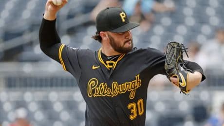 Brewers vs. Pirates; Giants vs. Nationals odds, prediction: MLB best bets, picks for Friday