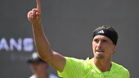 Tennis in Stuttgart: Nach Zoo-Besuch und Golf-Trip: Zverev bereit für Angstgegner