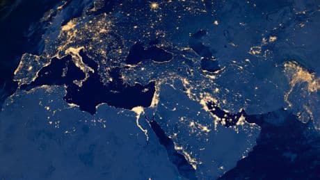 Défense spatiale: les Européens face à leurs dépendances et leurs vulnérabilités