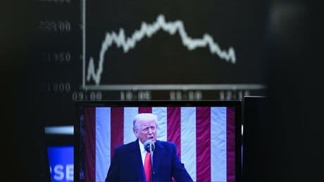 Handelskrieg: „Instinkt“ soll entscheiden – Jetzt scheint sich Donald Trump um seine Vorzeige-Firmen zu sorgen