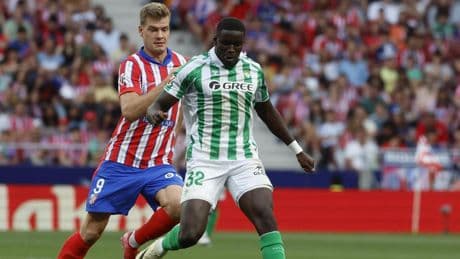 El PSV negocia con el Betis el traspaso de Mendy