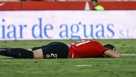 Raíllo dice que se mareó al recibir el pelotazo del 0-2