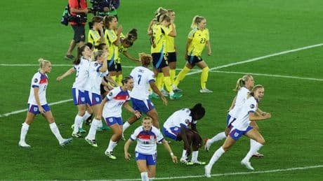 <p>L'Italia sfida l'Inghilterra in semifinale agli Europei femminili: Svezia ko ai rigori</p>