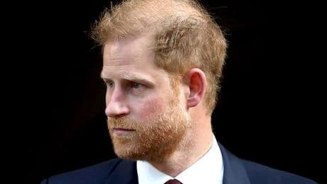 Prince Harry warned he should reach out to key royal to help solve bitter rift