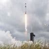 Espace : la capsule Crew Dragon de SpaceX s'est arrimée à l'ISS avec quatre personnes à son bord