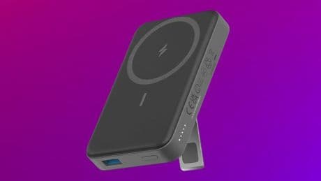Apple iPhone users rush for £24.99 portable charger and brand it 'the best'