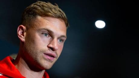 Fußball: Kimmich staunt über Sané und mahnt: Bayern muss was tun