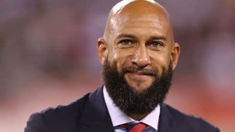 Tim Howard says ‘maverick’ £62.5m star is a ‘proper Manchester United player’