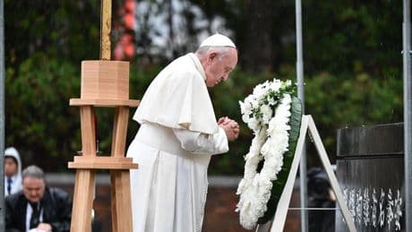 « Un monde sans armes nucléaires est possible » : le discours pacifiste du pape François à Nagasaki