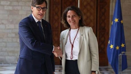 Illa reafirma con Teresa Ribera el compromiso con la transición verde tras el apagón