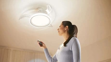 Aliexpress deja un ventilador de techo con luz a precio de risa: solo 40 euros para olvidarte de dormir con calor