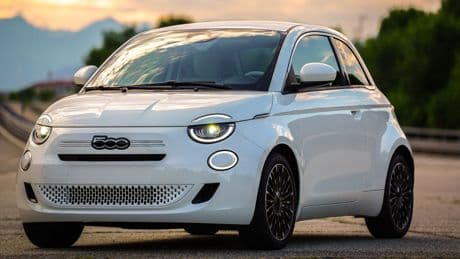 Un mild hybrid fa rinascere la Fiat 500