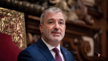 Collboni impulsará la conversión de edificios de oficinas en viviendas para "aumentar" la oferta en Barcelona