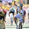 Er kan er maar één op de apenrots zitten: Tadej Pogacar grijpt de macht in Tour de France
