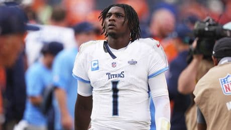 Cam Ward’s dad struggles to watch Titans’ mistake-filled opener in rookie QB’s debut