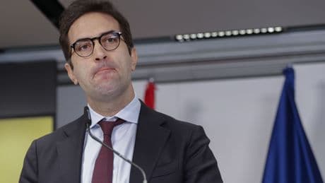 La UE expedienta a España por sus maniobras para frenar la OPA de BBVA a Sabadell